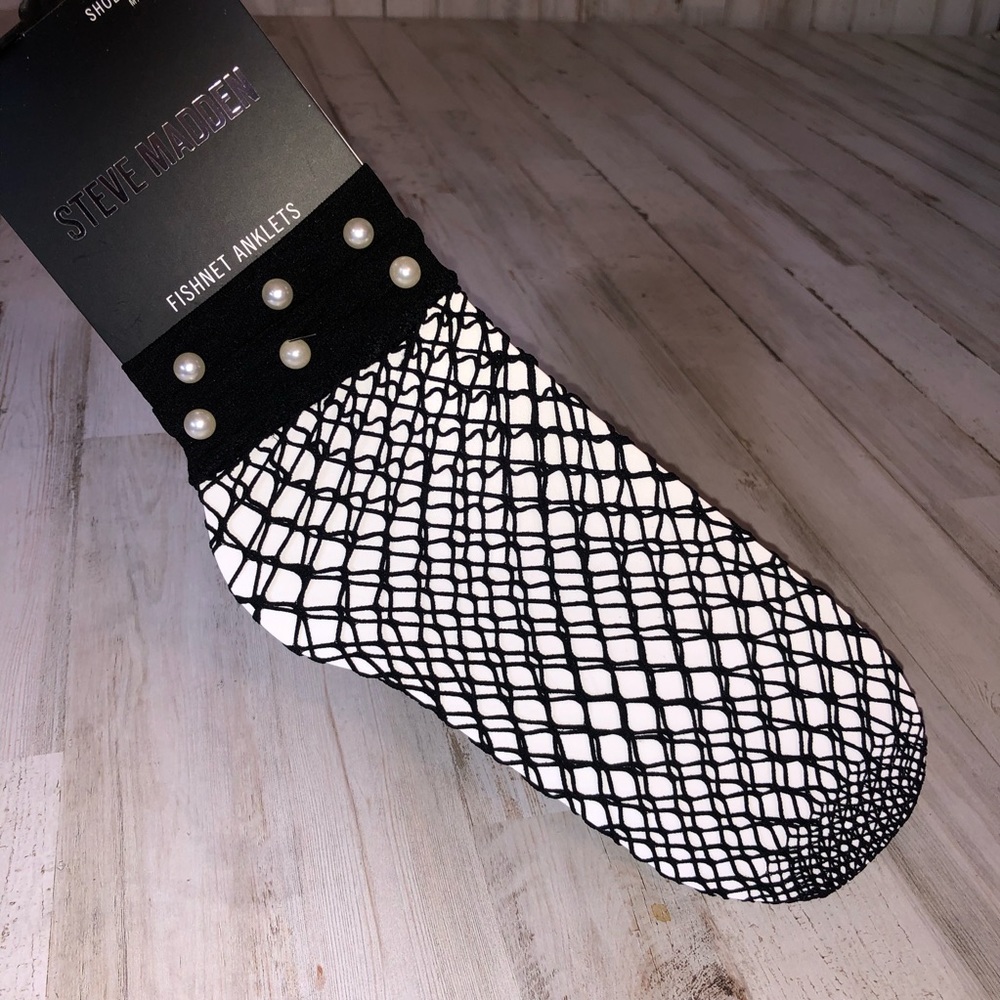 Steve Madden Fishnet Pearl Socks